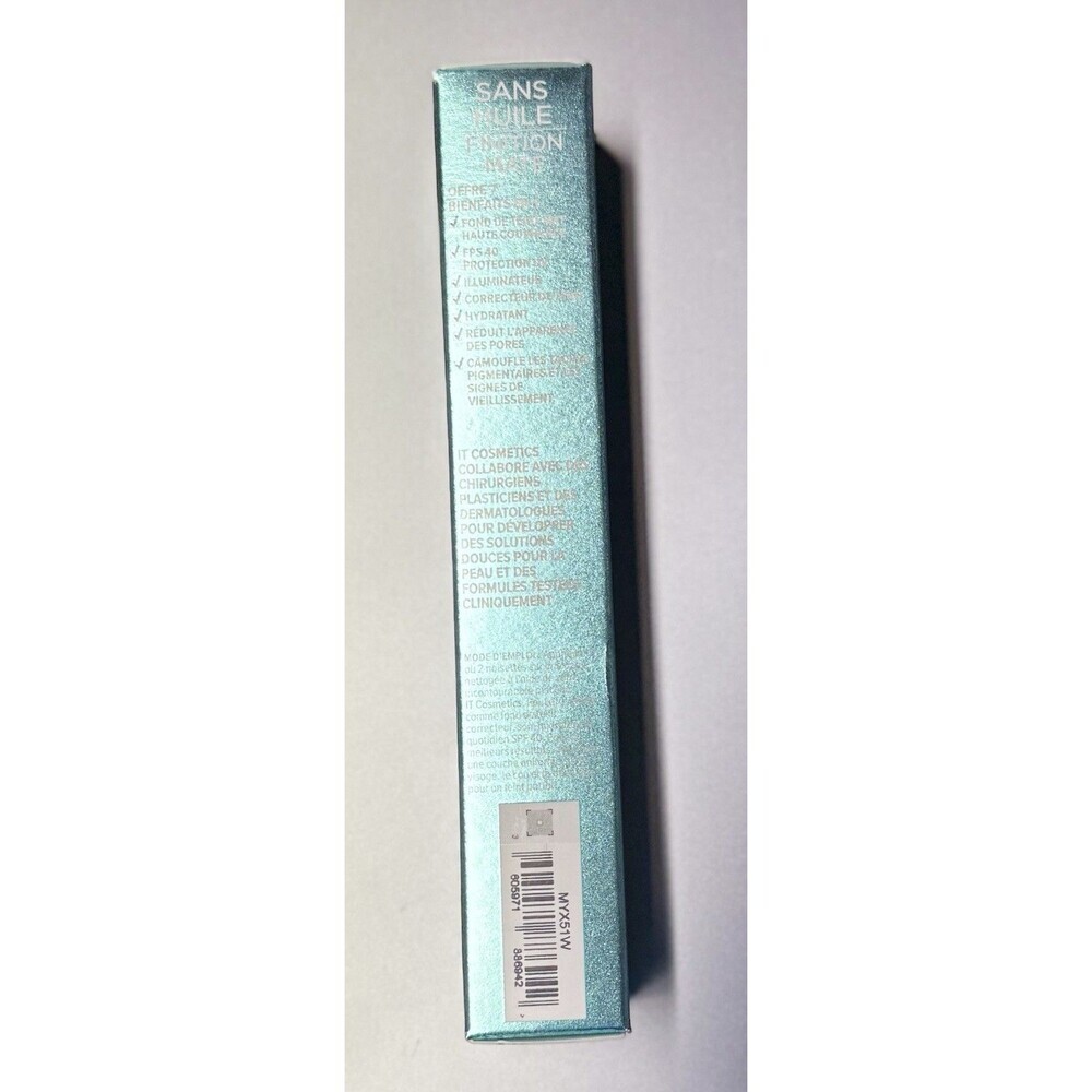 It Cosmetics CC+ Oil-Free Matte Full Coverage Foundation SPF 40 - Medium Tan - Picture 3 of 6
